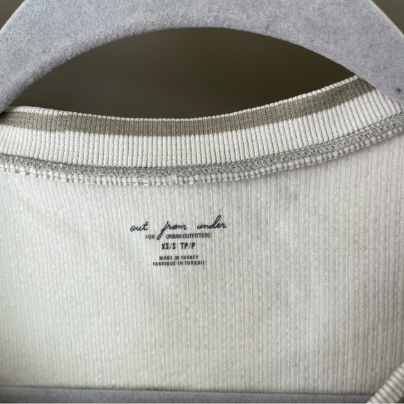 Out From Under Ribbed Crop Tee - Picture 4 of 6